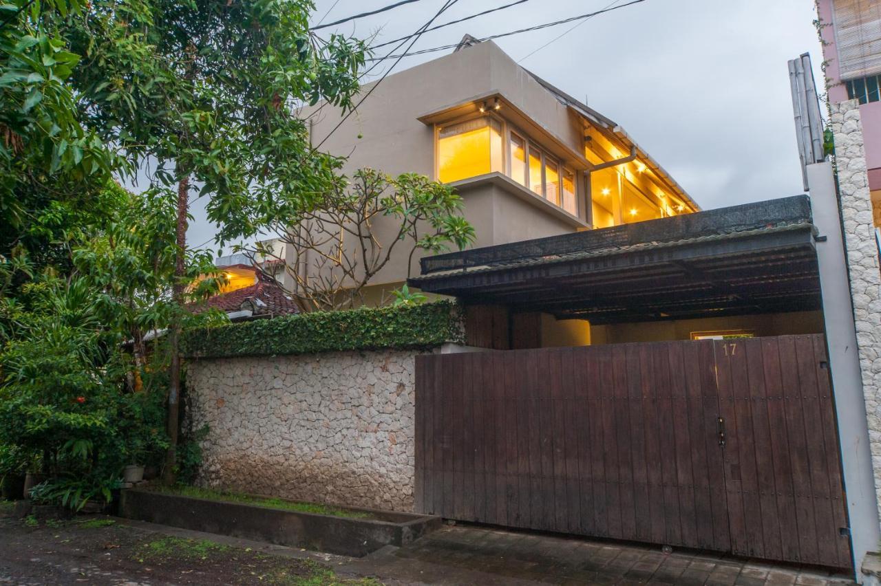 Casanusa Villa ジンバラン エクステリア 写真