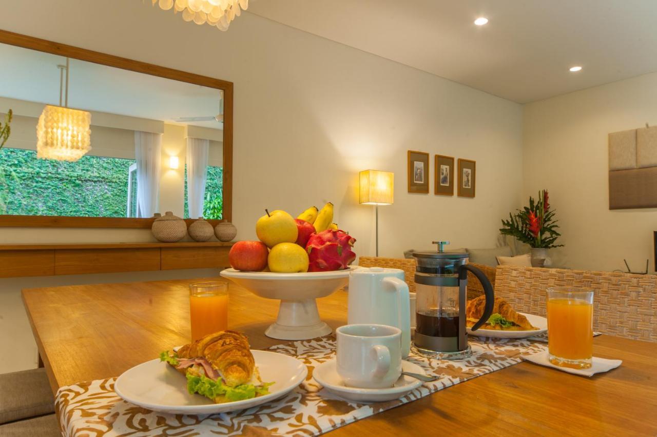 Casanusa Villa ジンバラン エクステリア 写真