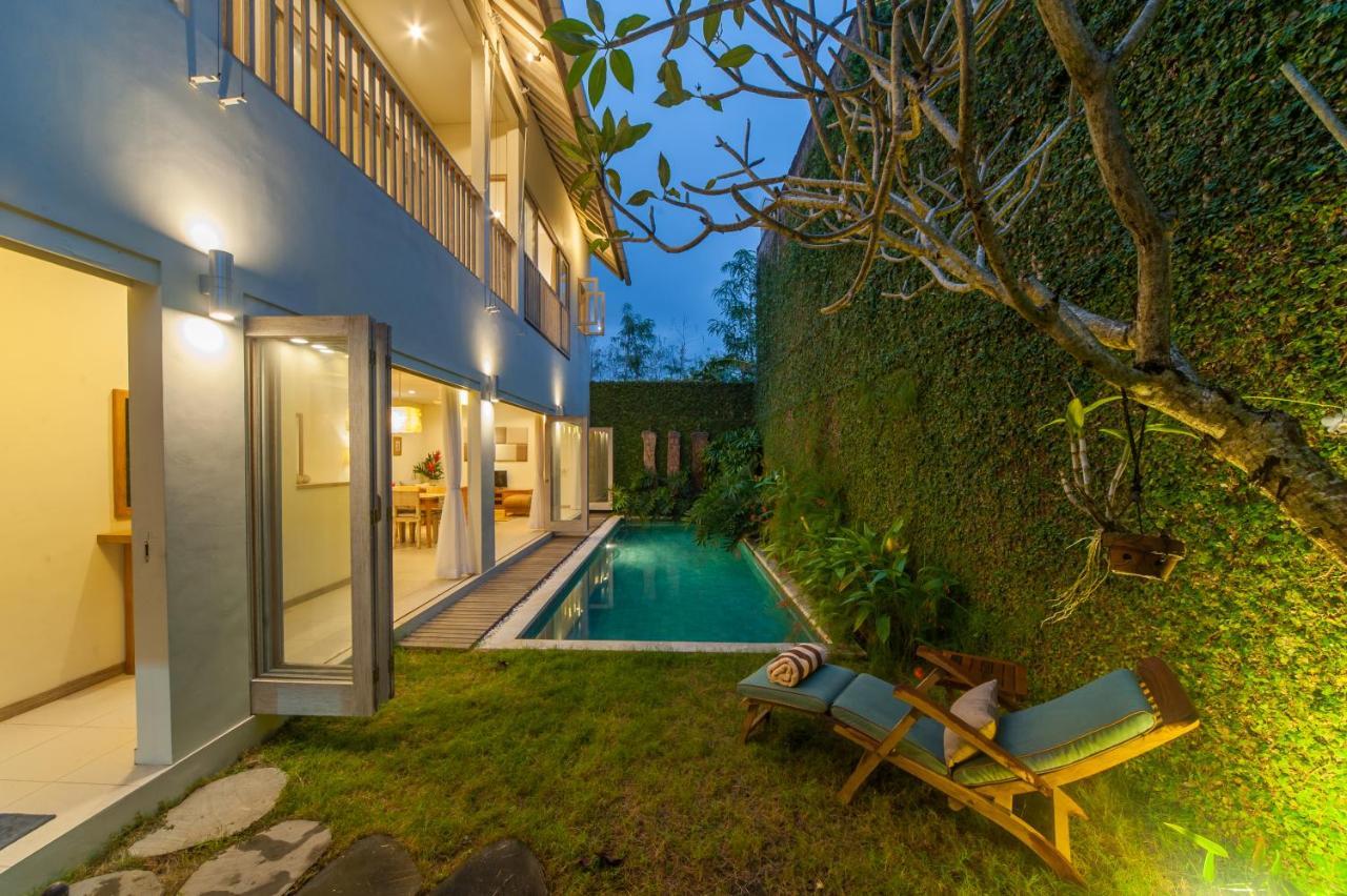 Casanusa Villa ジンバラン エクステリア 写真