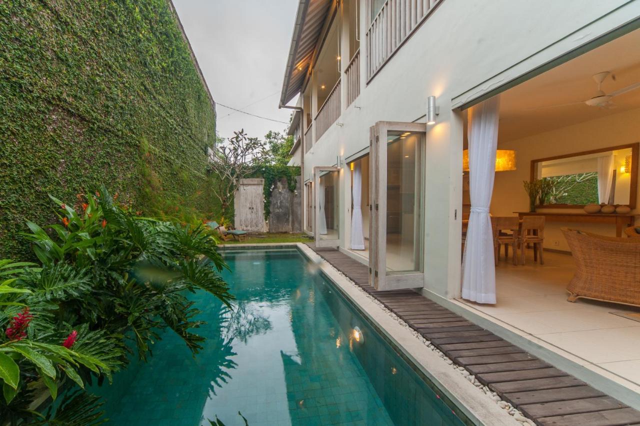 Casanusa Villa ジンバラン エクステリア 写真